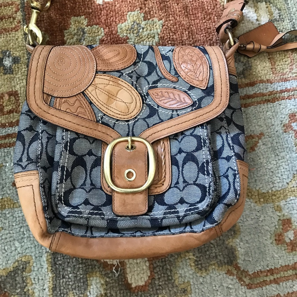 Authentic Coach Bleeker Handbag.